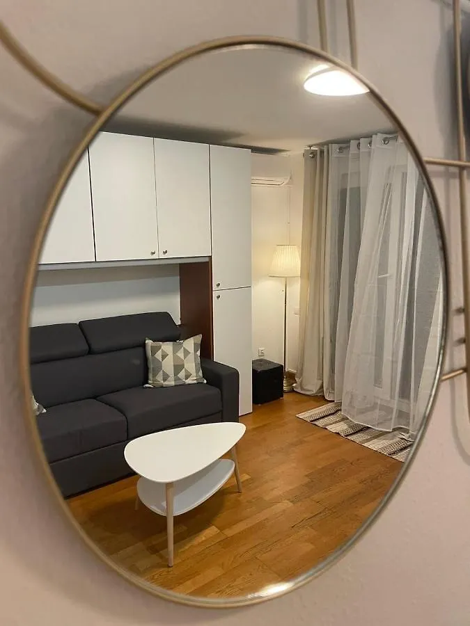 Apartment Studio Centre Ville Nice France